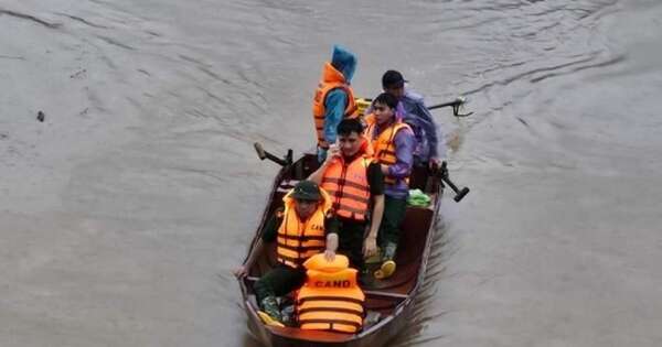 Tìm thấy thi thể cháu bé bị nước cuốn trôi hơn 70km ở Lào Cai