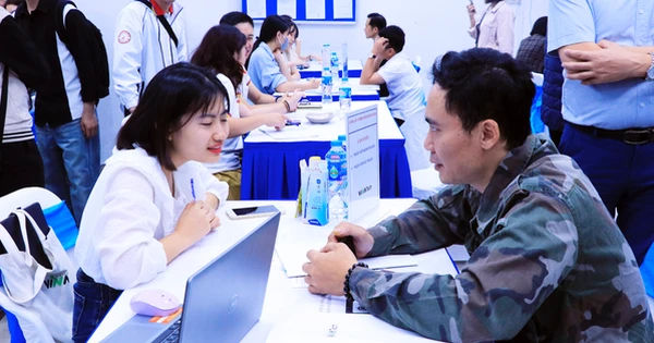 Người đủ điều kiện nhận lương hưu không được hưởng trợ cấp thất nghiệp