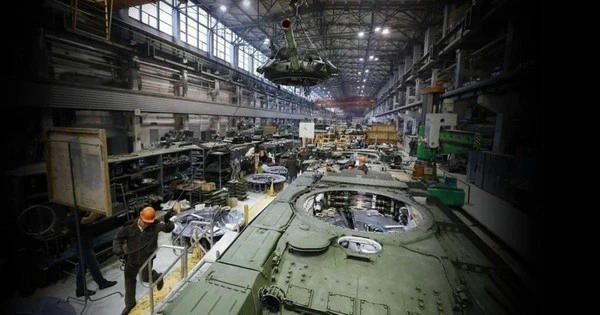 Uralvagonzavod đang chuẩn bị phục chế hàng trăm chiếc T-72A?