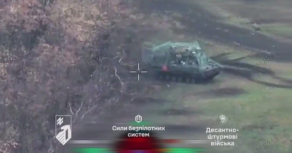 Ghi nhận cuộc tấn công xe tăng cực lớn vào khu vực Dobropillya