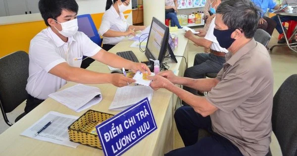 Từ 1/7, 3 nhóm đối tượng sau sẽ bị dừng hưởng lương hưu, trợ cấp BHXH, người dân lưu ý