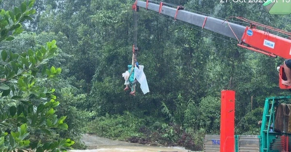 Nam thanh niên chuyển giới đi khám nghĩa vụ quân sự ở Hải Phòng