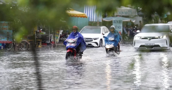 Chuyên gia: Bão Fung-wong khả năng vào Biển Đông đầu tuần tới