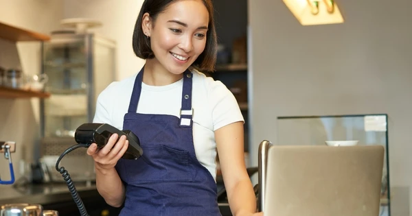 Hộ kinh doanh bắt buộc dùng hóa đơn điện tử khởi tạo từ máy tính tiền