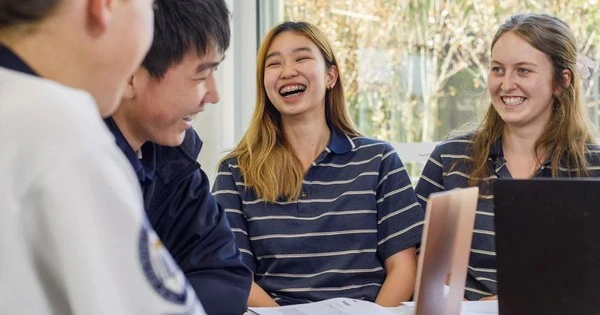 “Kế hoạch B” cho học sinh muốn du học phổ thông: Học chương trình quốc tế tại Việt Nam