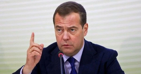 Ông Medvedev cảnh báo Tổng thống Trump: Nga không phải là Iran