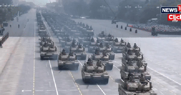 Trung Quốc trình làng loạt vũ khí mới trong lễ duyệt binh, tín hiệu ngầm gửi đến Washington?