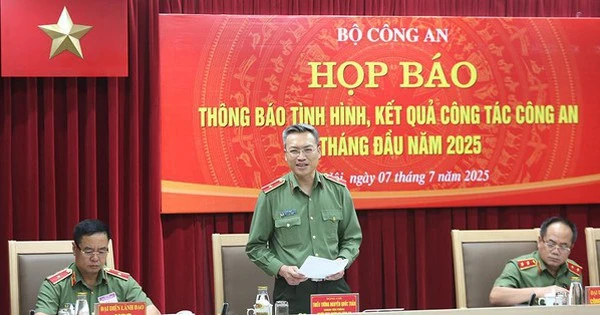 Thiếu tướng Nguyễn Quốc Toản thông tin về sử dụng giấy tờ được cấp trước khi sáp nhập tỉnh, thành