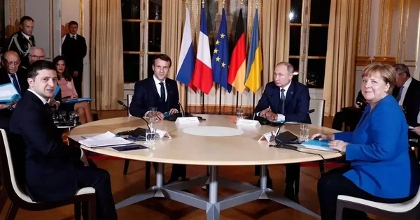 Nhìn lại cuộc gặp cuối cùng giữa ông Putin và ông Zelensky cách đây 6 năm