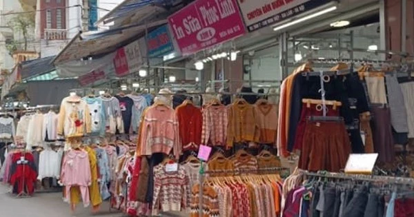 ĐBQH: Cả chợ Ninh Hiệp bán hàng giả, hàng nhái, cơ quan chức năng ở đâu?