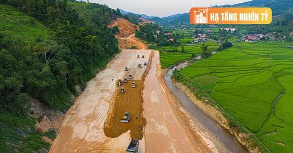 Toàn cảnh hàng chục mũi thi công trên mảnh ghép cuối cùng của cao tốc Bắc - Nam, vốn đầu tư hơn 11.000 tỷ dự kiến hoàn thành chỉ sau 2 năm