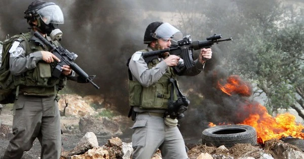 NÓNG: QĐ Israel nổ súng khi phái đoàn ngoại giao nhiều nước tới gần, Tư lệnh Bộ chỉ huy vào cuộc khẩn