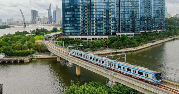 Vì sao tuyến metro 43.700 tỷ đồng dài nhất Việt Nam làm trong 12 năm vẫn chưa đủ điều kiện nghiệm thu?