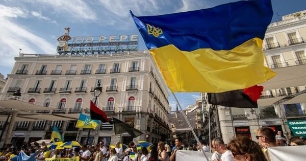 Cuộc họp bí mật về Ukraine dự kiến diễn ra tại Tây Ban Nha