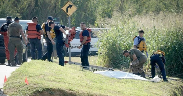 Cảnh sát Mỹ bất ngờ phát hiện hàng loạt thi thể trôi trên sông ở Texas: Chuyện gì đã xảy ra?