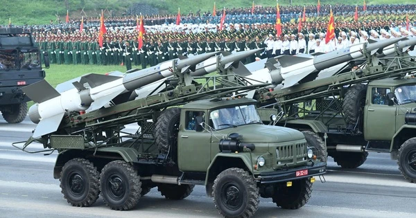 Sức mạnh dàn vũ khí, khí tài sẽ làm nhiệm vụ đặc biệt dịp 2/9: Tên lửa phòng không, UAV cảm tử, xe tăng