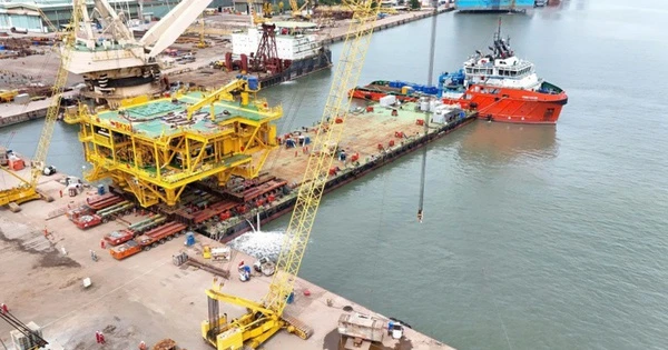 Kỳ tích trên Biển Đông: Việt Nam khai mở 
