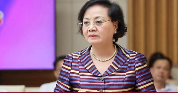Bộ trưởng Nội vụ: Sẽ sàng lọc công chức và tuyển dụng nhân sự cho cấp tỉnh và xã