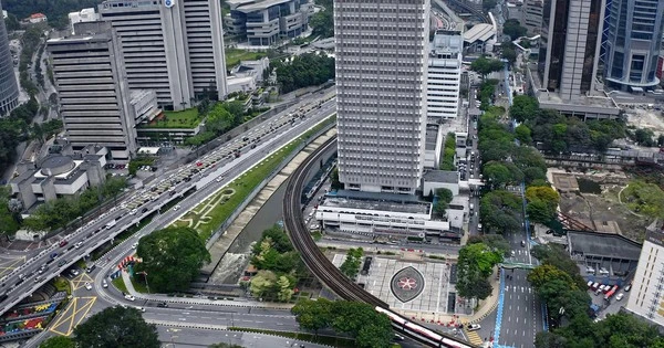 Nước ASEAN từng có nửa dân số đói nghèo, nay GDP đầu người đã gấp chục lần một nước khác
