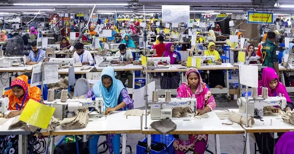 Đối thủ lĩnh vực chục tỷ USD của Việt Nam vẫn chờ tin đàm phán thuế với Mỹ từ 1 nước, chưa thể thở phào