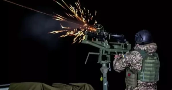 Nga, Ukraine không kích lẫn nhau quy mô lớn