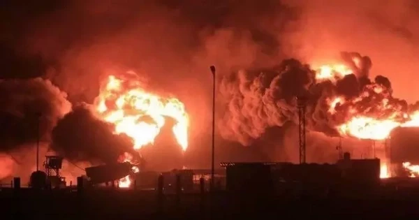 30 chiến đấu cơ ồ ạt dội 50 quả bom vào mục tiêu của Houthi ở Yemen