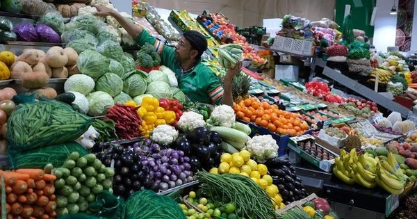 Không chỉ dầu mỏ, nước BRICS này còn có phao cứu sinh khác giữa bão trừng phạt: Chỉ một ‘pháo đài bí mật’ rộng 1 km2 giúp mang về hàng tỷ USD, láng giềng chấp nhận hàng 