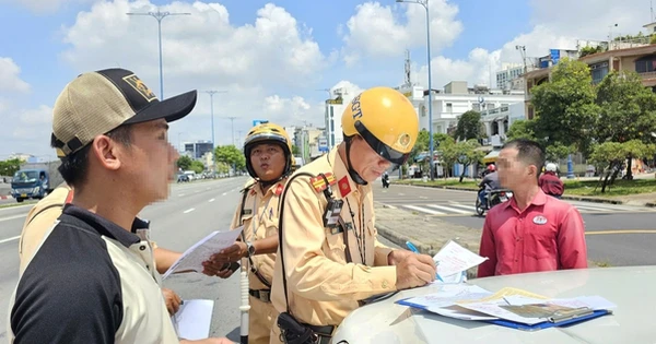 CSGT TP HCM phạt nhiều tài xế xe khách vì một lỗi không ngờ