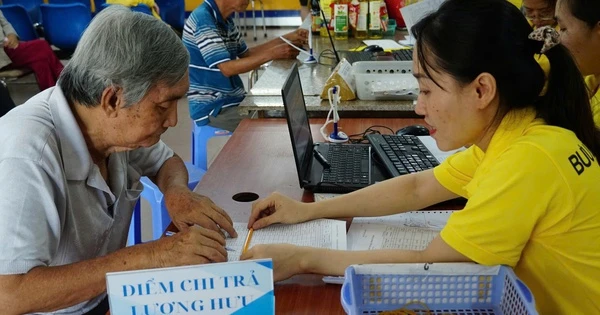 Để hưởng trợ cấp từ 1-7-2025, người lao động 60 tuổi cần đáp ứng điều kiện gì?