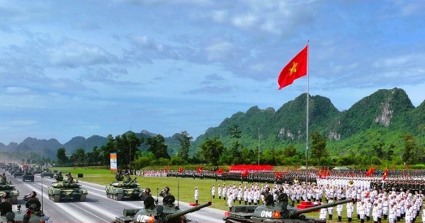 Báo quốc tế sửng sốt trước loạt vũ khí 'Made in Vietnam' tại lễ diễu binh 2/9