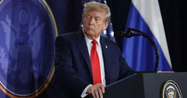 'Tuyên bố của ông Trump về lấy lại lãnh thổ Ukraine giáng đòn mạnh vào Zelensky'