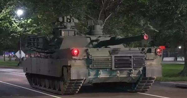 Xe tăng Abrams đã tiến vào Washington