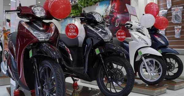 Giá Honda SH Mode giảm mạnh ngay trước Tết, thời điểm vàng để mua xe