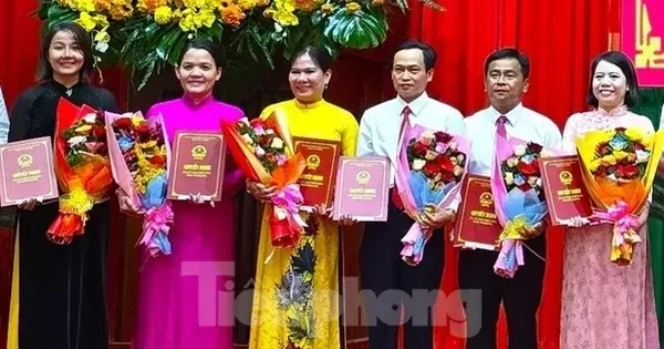 Vĩnh Long có 5 nữ giám đốc sở sau hợp nhất