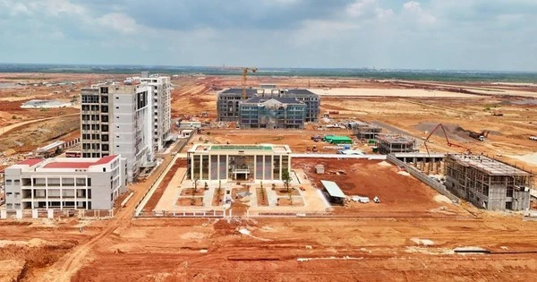 Dự án xịn Việt Nam từng xin lùi tiến độ, được ra tối hậu thư: Còn đúng 5 tháng, 13.000 người tăng tốc, gói thầu lớn nhất có tin vui