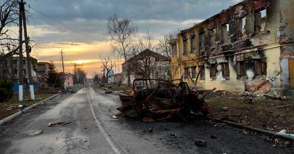 Ukraine “gậy ông đập lưng ông” khi Nga tấn công như vũ bão ở Kursk