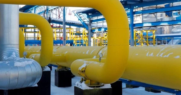 Vừa ‘đoạn tuyệt’ dầu Nga, một khách hàng châu Âu lâu năm bị buộc thanh toán nợ gần 300 triệu USD khí đốt Moscow nhưng tuyên bố không trả