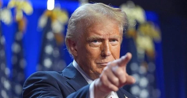 Ông Trump úp mở thông tin 'long trời lở đất' trước chuyến đi Trung Đông