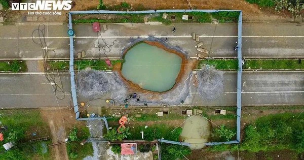 'Hố tử thần' ở Bắc Kạn tiếp tục mở rộng, việc tìm kiếm nạn nhân càng gian nan