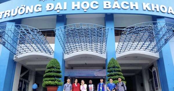 Nhiều trường đại học ở TP HCM phát thông báo nóng liên quan thư mời lạ