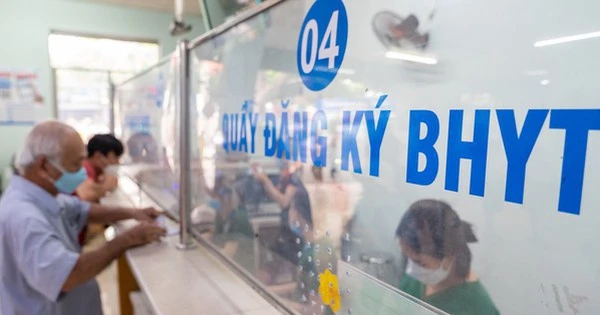 Nhiều thay đổi trong thủ tục khám, chữa bệnh BHYT
