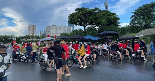 “Concert quốc gia” tại quảng trường SVĐ Mỹ Đình tối 17/8: Đi thế nào, gửi xe ở đâu?