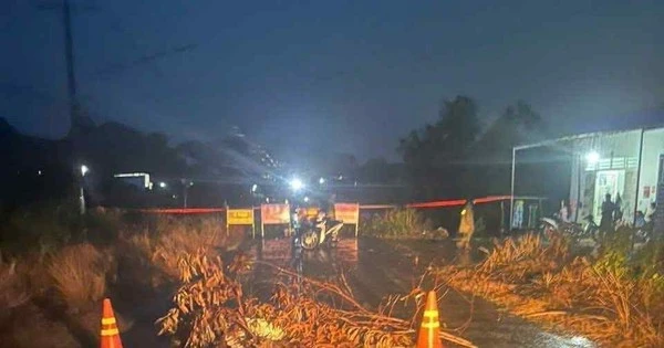 Mưa lớn gây sạt lở, sập cầu làm một tuyến đường ở Đồng Nai bị chia cắt