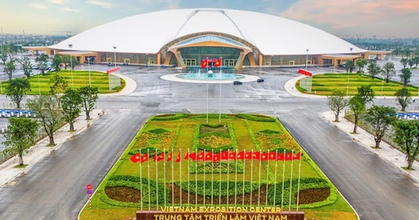 Thủ tướng chỉ đạo khẩn trương hoàn thành một việc tại trung tâm triển lãm lớn nhất Đông Nam Á trước ngày 15/8