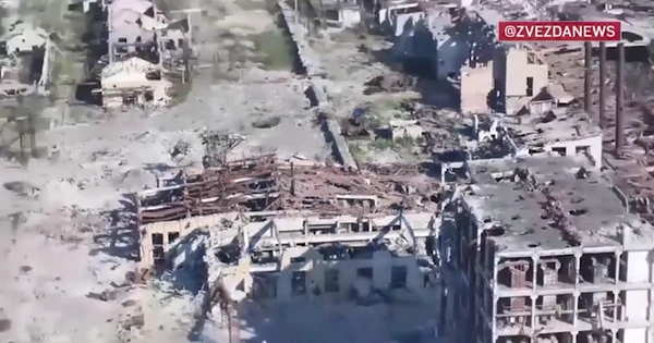 Chasov Yar thất thủ mở ra bước ngoặt chiến trường Donbass?