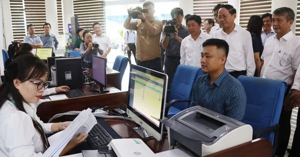 Hôm nay, hàng triệu người dân Hà Nội, Nghệ An, Bình Định... chứng kiến một sự thay đổi lớn