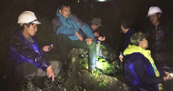 Tìm thấy du khách Nhật Bản bị lạc trên núi Hàm Rồng ở Sa Pa