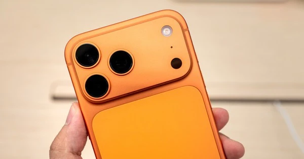 Soi dưới kính hiển vi, nguyên nhân iPhone 17 Pro dễ trầy xước đã bị phát hiện