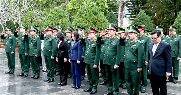 Quân ủy Trung ương - Bộ Quốc phòng tri ân Anh hùng liệt sĩ hy sinh bảo vệ biên giới năm 1979