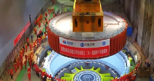 Trung Quốc kích hoạt “dự án thế kỷ”: Một chỉ số tăng dựng đứng